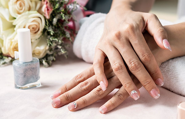 Nail colour display